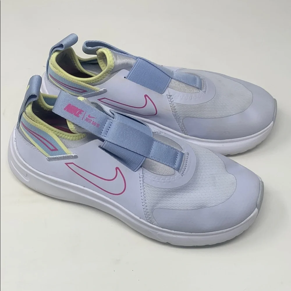 Nike flex running athletic sneakers girls 6Y